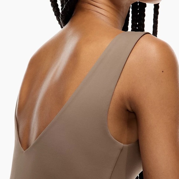 Babaton Contour Bodysuit Deep Taupe - Picture 2 of 4